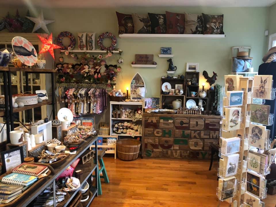 inside Tom Cat Tide store